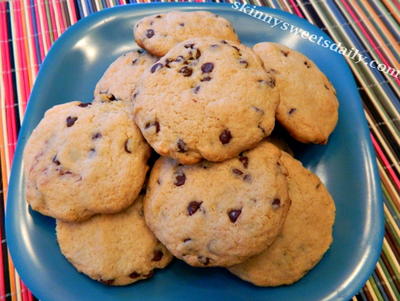 Easy Peasy Bisquick Chocolate Chip Cookies