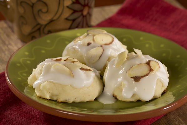 Ricotta Almond Cookies