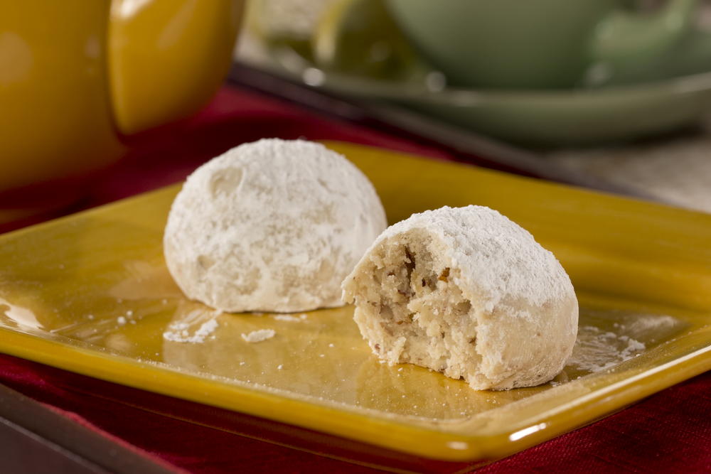 Russian Tea Cakes Holiday Cookie Recipe