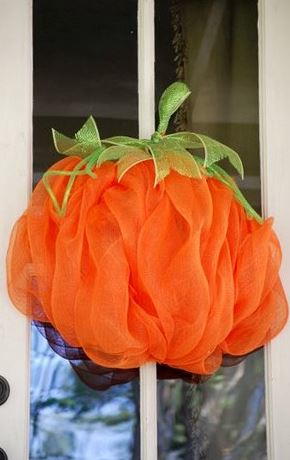 Mesh Pumpkin Door Decor