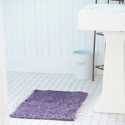 Quick Bath Mat Upcycle
