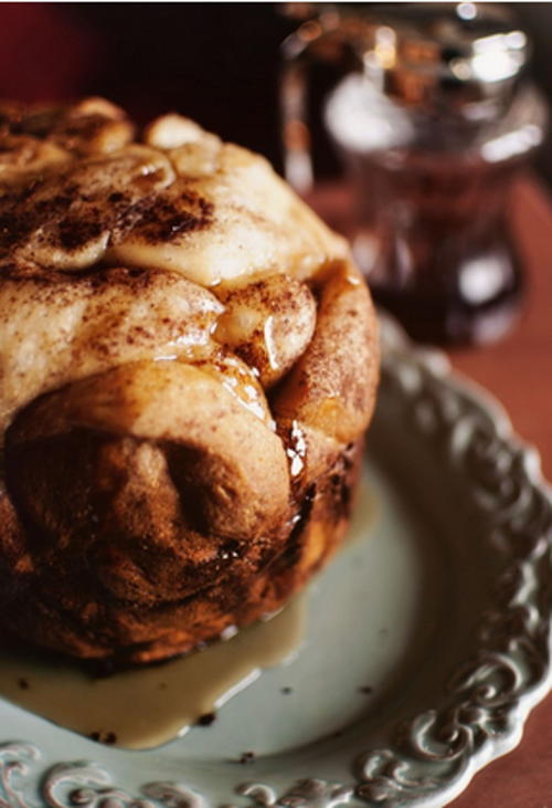 Slow Cooker Eggnog French Toast Monkey Bread