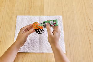 Felt-Wrapped Pumpkin Wreath