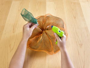 Decorative Mesh Pumpkins