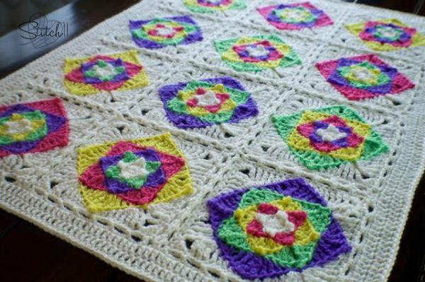 Optical Illusion Baby Blanket