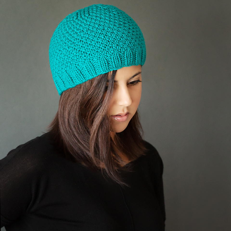 Chic Knit Beanie Pattern AllFreeKnitting com Chic Knit Beanie Pattern AllFreeKnitting com