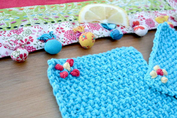 Cutie Seed Stitch Coasters