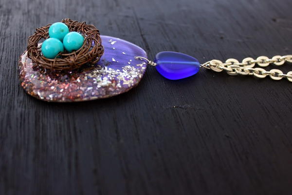 How to Make a Bird Nest Necklace