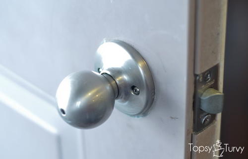 How to Change a Door Knob
