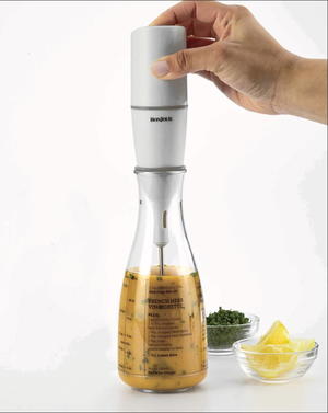 Bonjour Salad Chef Dressing Maker