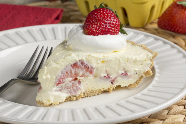 Strawberry Cream Pie