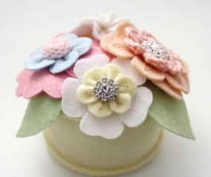 Pretty Posy Pincushion