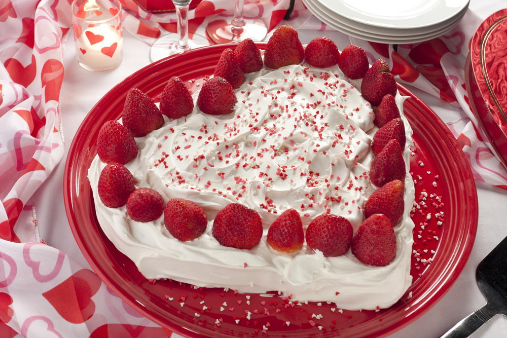 Fresh Strawberry Heart Cake - The BakerMama