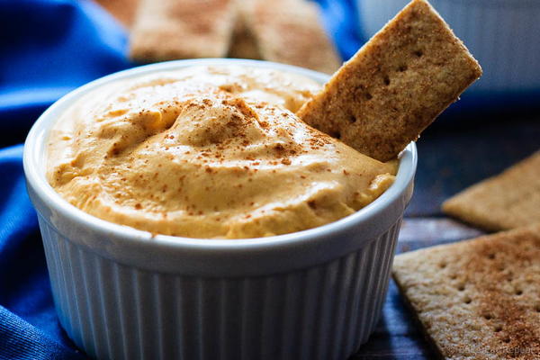 Delicious Pumpkin Pie Dip