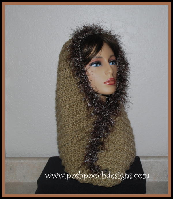 Fur Trimmed Cowl Snood_1