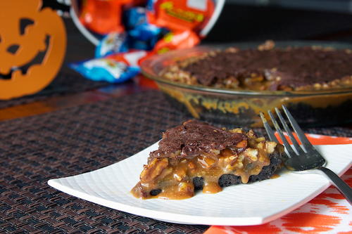 Caramel Pecan Fantasy Pie 