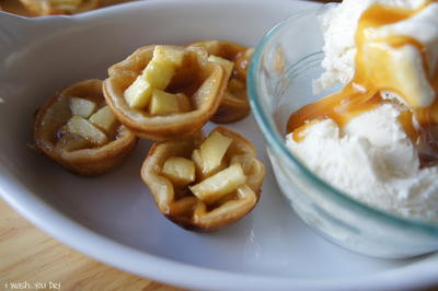 Easy Caramel Apple Pie Muffin Tin Tarts