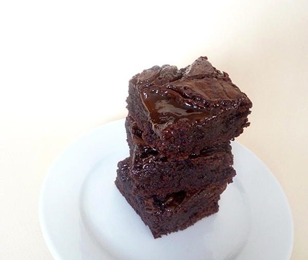 The Pioneer Womans Salted Caramel Brownies