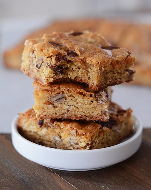 White Chocolate Pecan Blondies