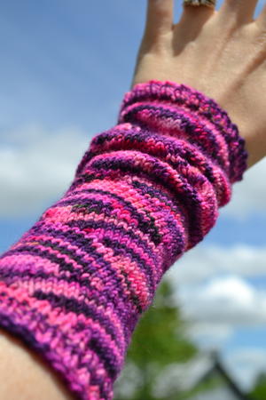 Fun and Feminine Knit Arm Warmers