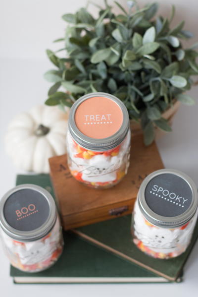 Halloween Mason Jar Treats + Free Printable Labels