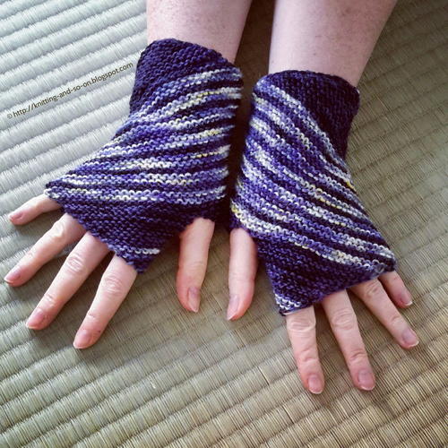 Superbly Striped Wrist Warmers_1