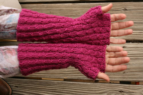 Twisted Fingerless Mitts