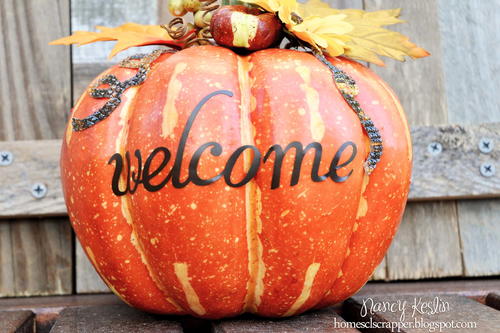 Welcome Fall Pumpkin