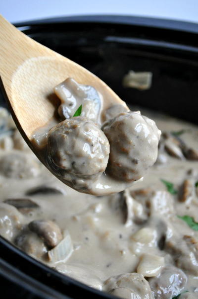 Slow Cooker Meatball Stroganoff