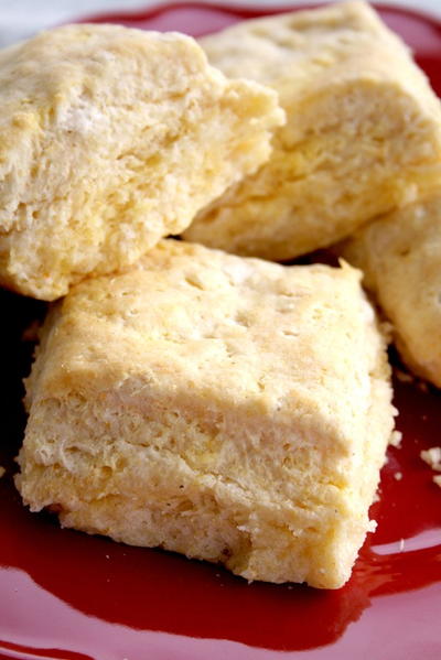 Thanksgiving-Worthy Cornmeal Biscuits