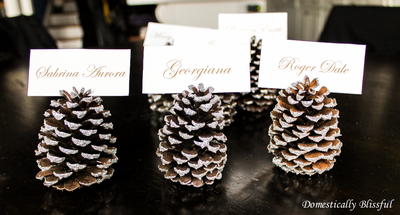 Glitter Pinecone Place Card Holders