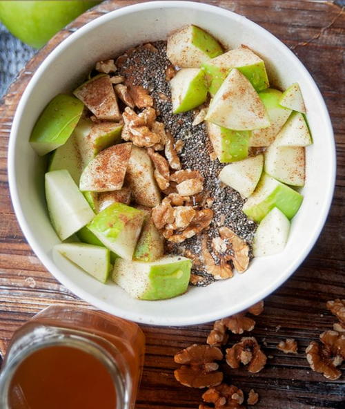 Apple Cinnamon Greek Yogurt Bowl