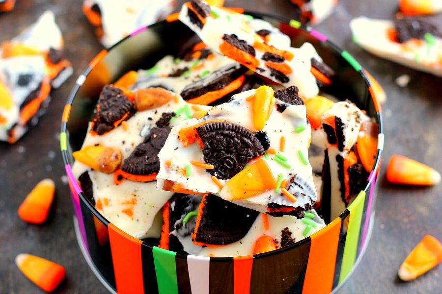 White Chocolate Boo Bark | FaveSouthernRecipes.com