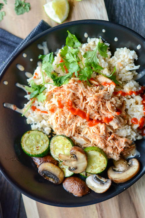 Slow Cooker Spicy Asian Chicken Bowls