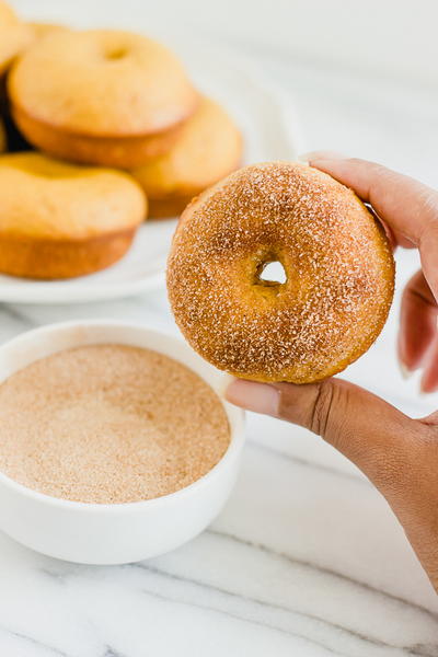 Spiced Pumpkin Donuts