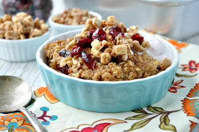 Crumbly Cranberry Baked Oatmeal