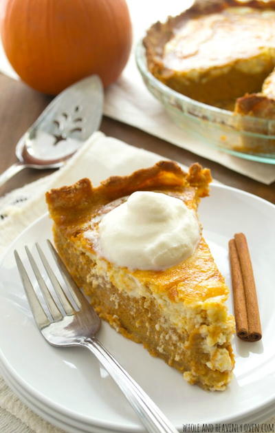 Pumpkin Pie with Cheesecake Topping