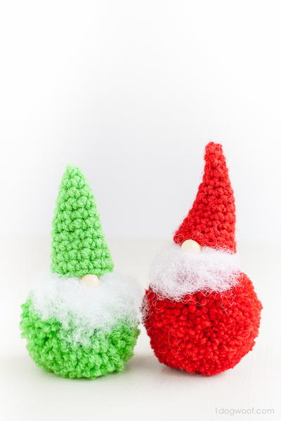 Tiny Crochet Pom Pom Gnomes