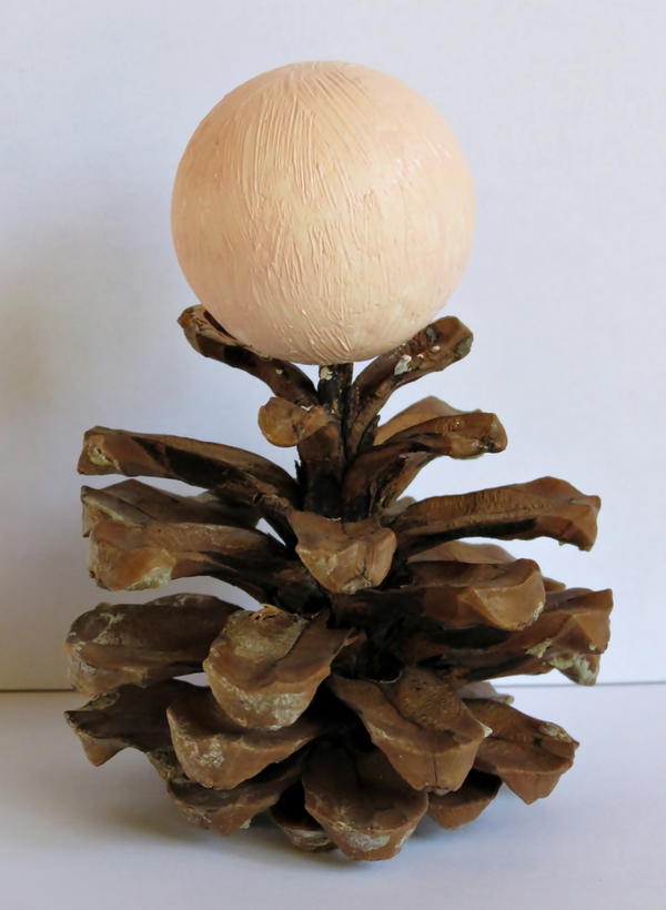 Pine Cone Elf | AllFreeHolidayCrafts.com