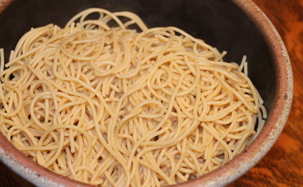 How to Boil Pasta Perfectly | DIYIdeaCenter.com