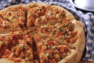 Touchdown Buffalo Chicken Pizza