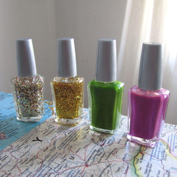 How to Make Nail Polish | DIYIdeaCenter.com