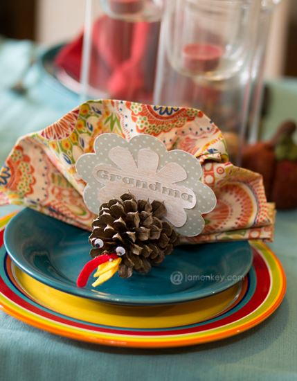 Pine Cone Turkey Place Cards