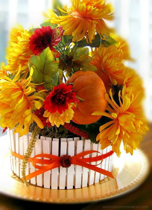 Fall Picket Fence Centerpiece