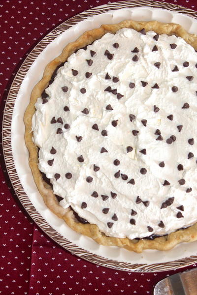 Old-fashioned Chocolate Cream Pie