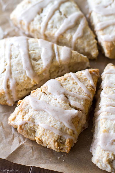 Maple Cream Scones