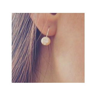 Simply Stunning DIY Pearl Earrings