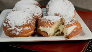 Dunkin' Donuts Bavarian Cream Filled Doughnuts Copycat