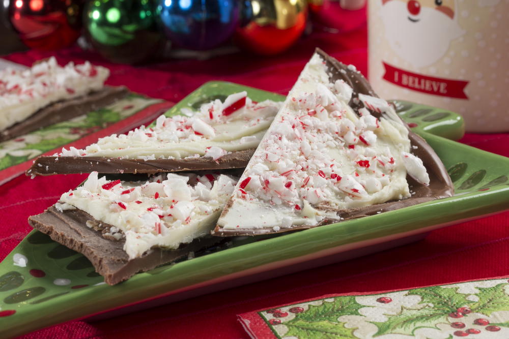 candy-cane-chocolate-bark-mrfood