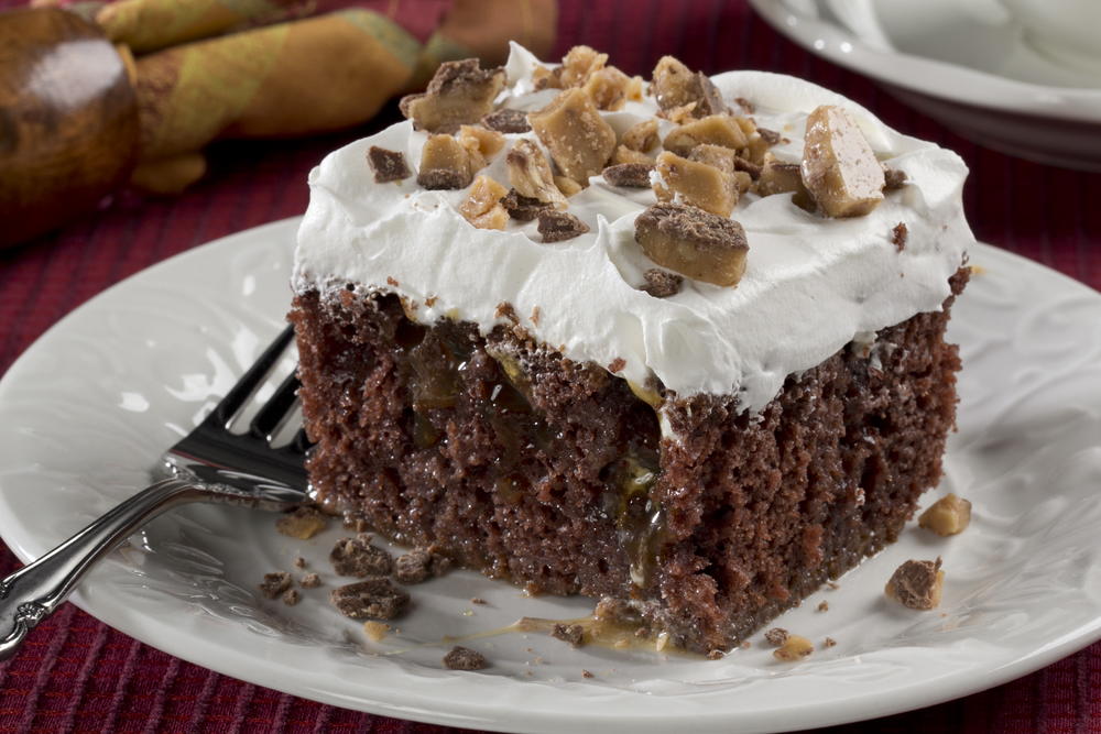 Peanut Butter Chocolate Poke Cake Recipe - Dinner, then Dessert